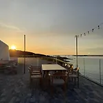 Smiley's فيلة Donegal Town