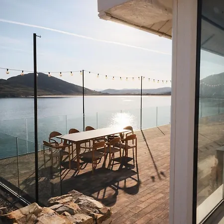 Вилла Smiley's *