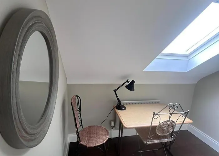 Вилла Smiley's *